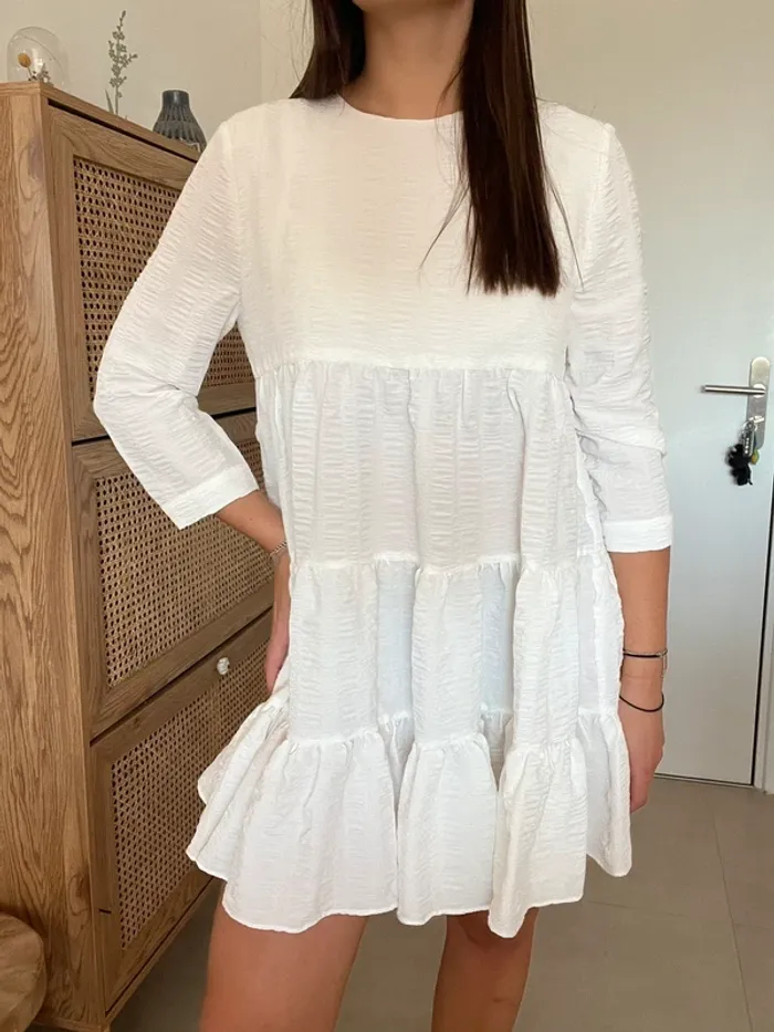 Robe Sharon blanche Zara neuve - photo numéro 2