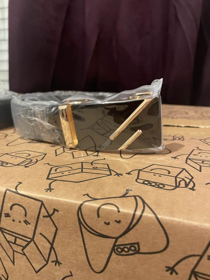 Ceinture automatique sans trou – Ajustable – Neuve avec boîte - photo numéro 4