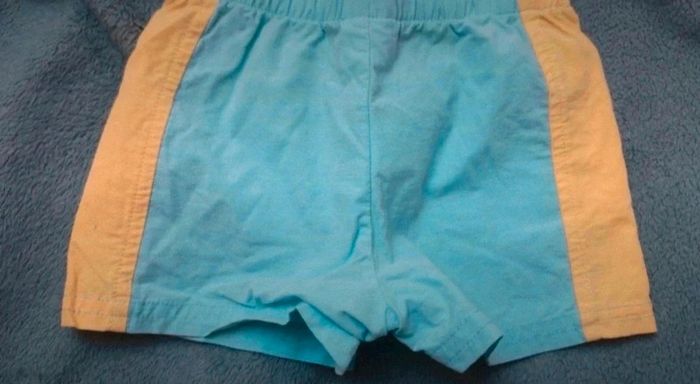 Maillot de bain bébé Disney nemo en taille 6 mois - photo numéro 2