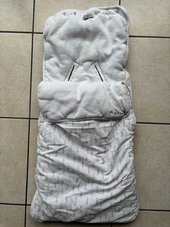 Chancelière nid d’ange blanc pour cosy ou poussette 