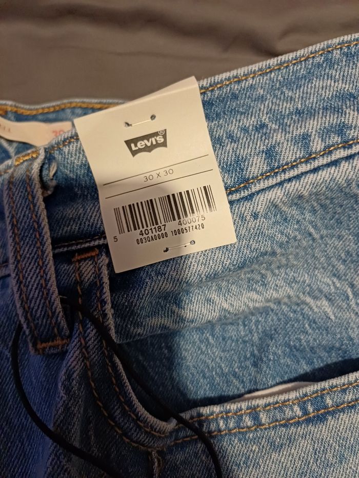 Jean Levis Ribcage Bell taille 30x30 - photo numéro 4