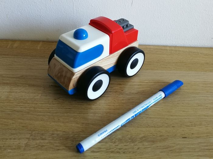 Voiture ikea lillabo voi