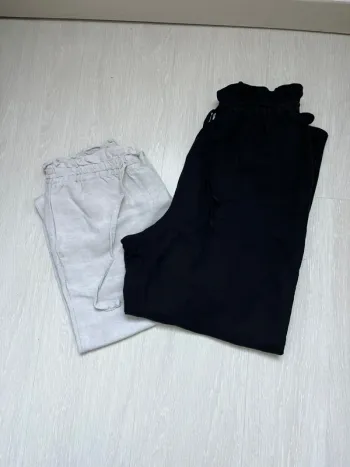 Lot de deux pantalons en lin