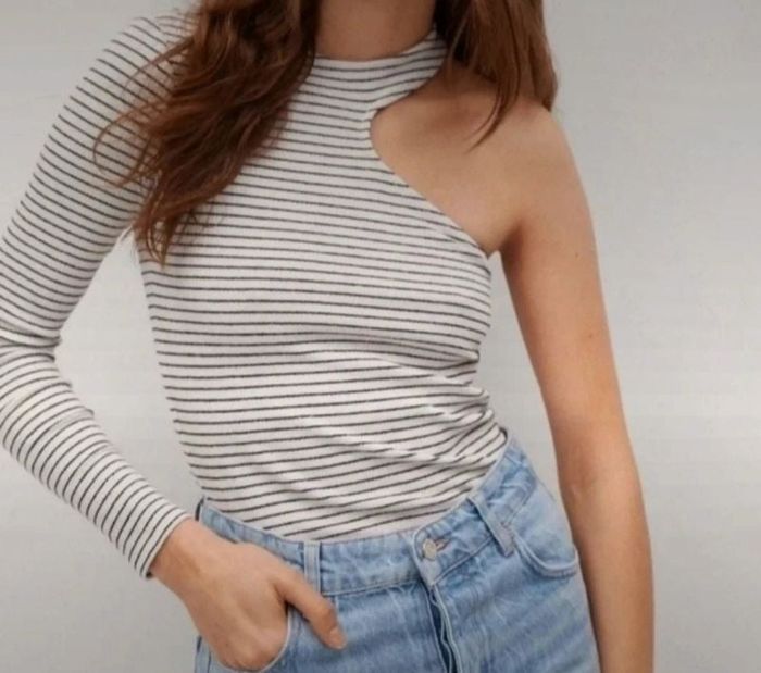 Haut blanc asymétrique Mango