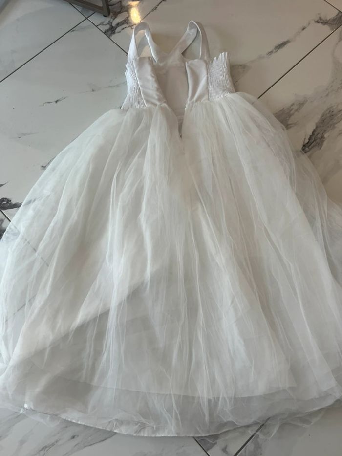 Robe de cérémonie et chaussure - photo numéro 5