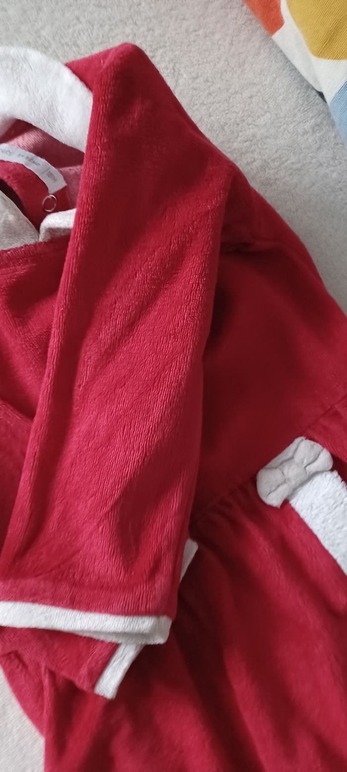 Très joli petit pyjama une pièce bébé fille T 18 mois - photo numéro 4