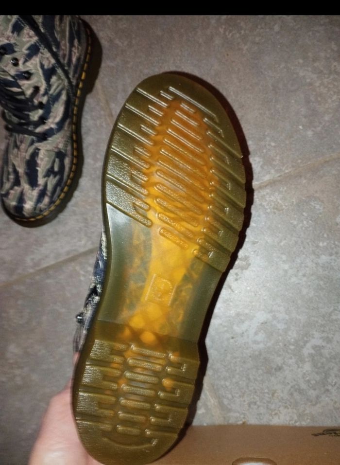 Dr Martens taille 36 neuves - photo numéro 3