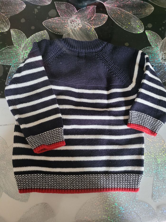 Pull marin 9 mois - photo numéro 2