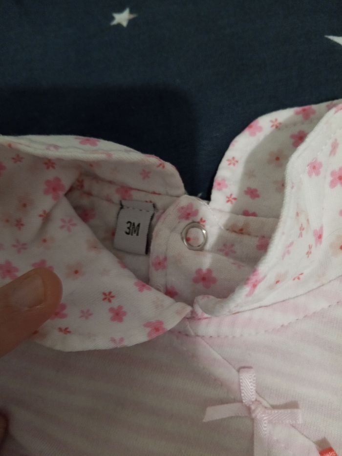 Ensemble "les petites coquettes" _ 3 mois - photo numéro 2