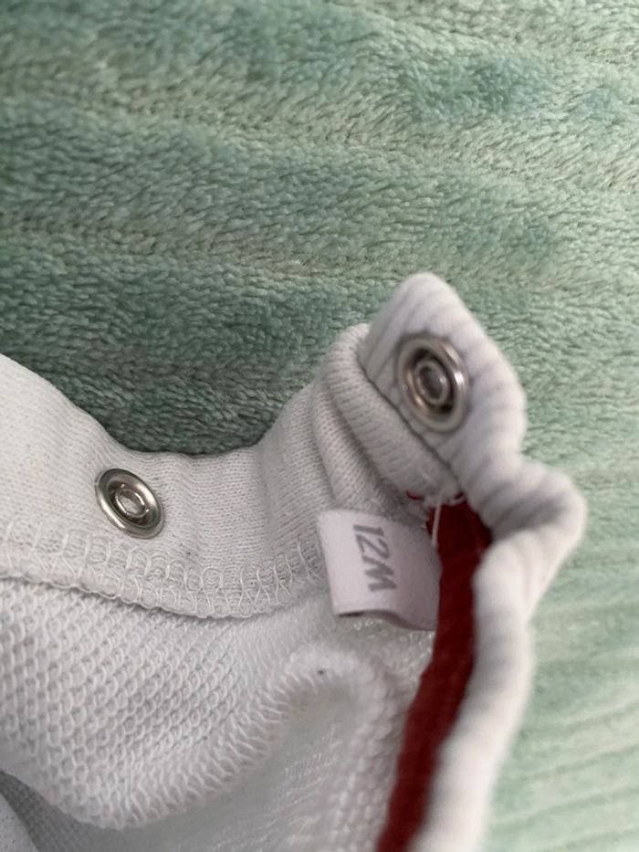 Lot sweat bébé 12 mois - photo numéro 11