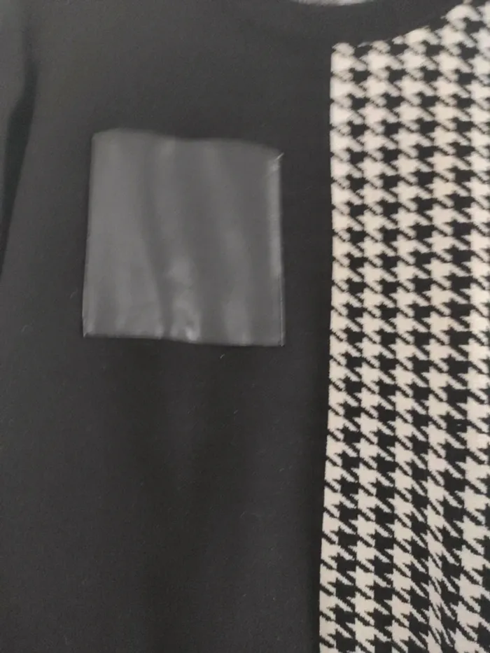 Pull noir Taille S shein - photo numéro 3