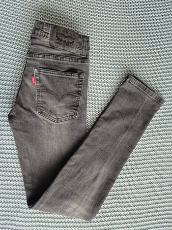 Jean Levi's noir 12 ans