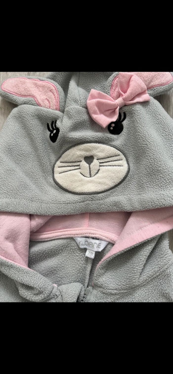 pyjama 1 pièce avec capuche taille 7/8 ans - photo numéro 2