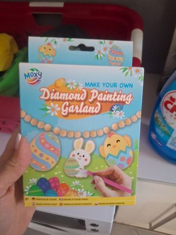 Diamond painting
