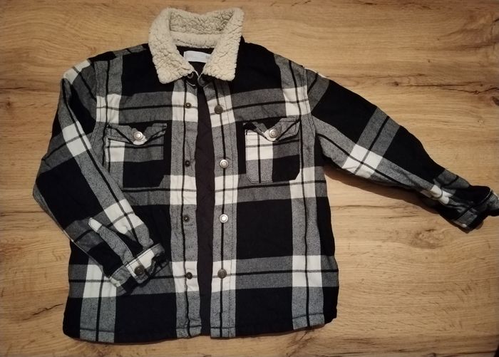 Veste à carreaux noire et blanche Zara taille 5 ans