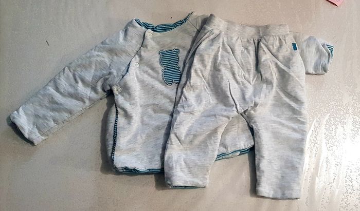 🍀Ensemble gris et bleu bebe🍀