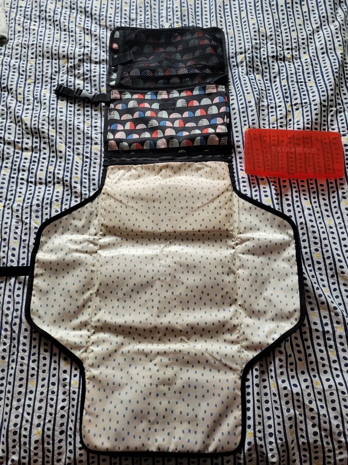 Sac à langer de voyage nomade - photo numéro 2