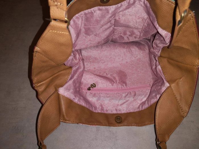 Sac a main desigual - photo numéro 3