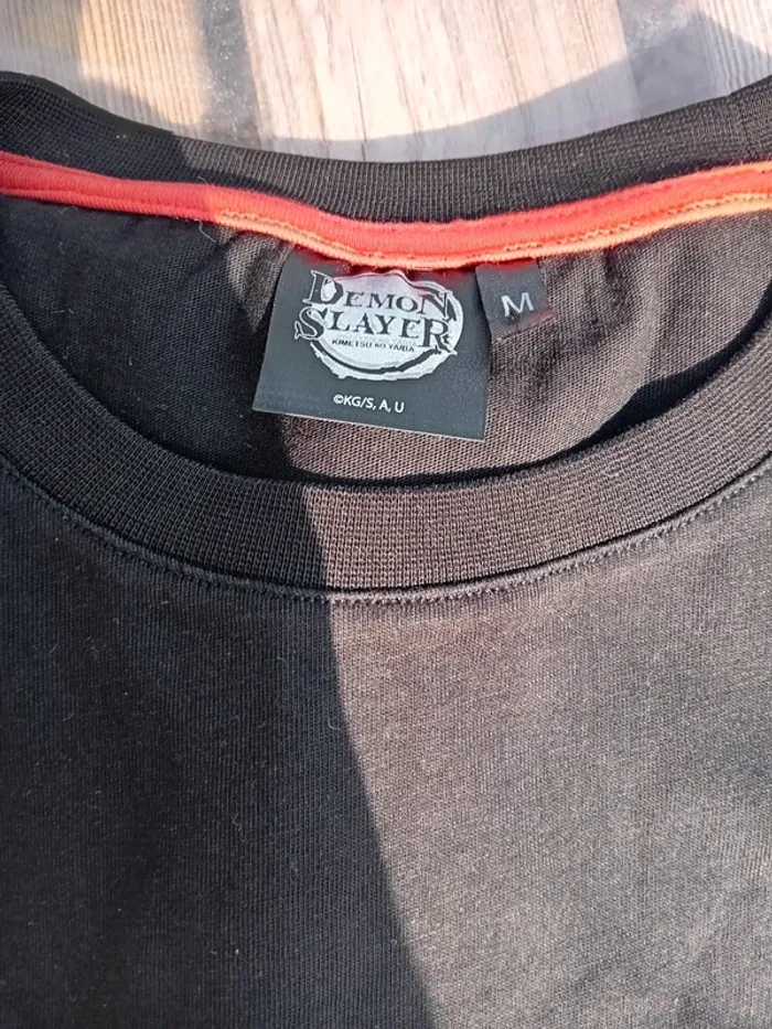 Lot de 3 tee-shirts mc neufs démon slayer femme - photo numéro 3