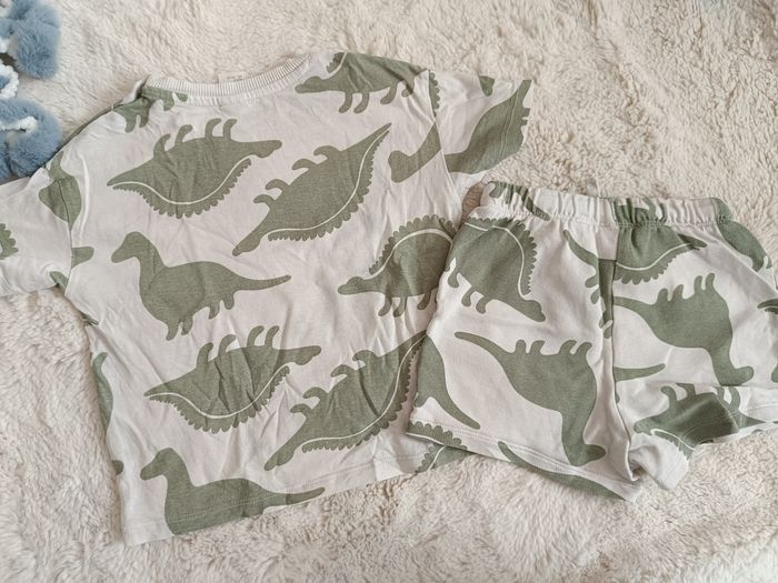 Ensemble h&m 2ans - photo numéro 2