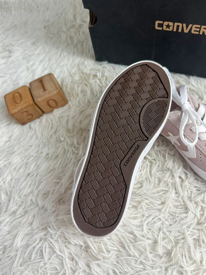 Paire de basket rose poudrée Converse taille 30 - photo numéro 5