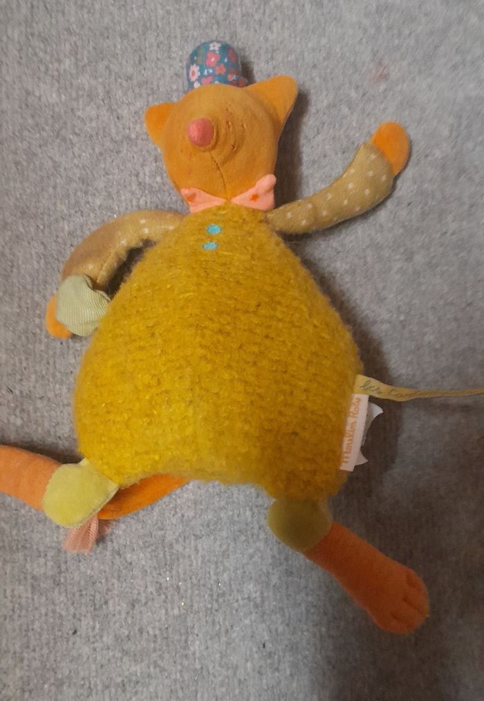 PELUCHE RENARD MUSICAL MOULIN ROTY