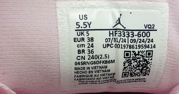 Jordan fligth neuves taille 38 - photo numéro 7