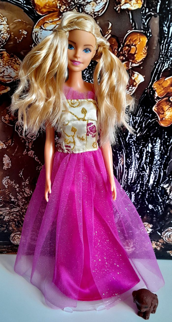 Poupée barbie Misti princesse Lolita et son petit chien - photo numéro 4