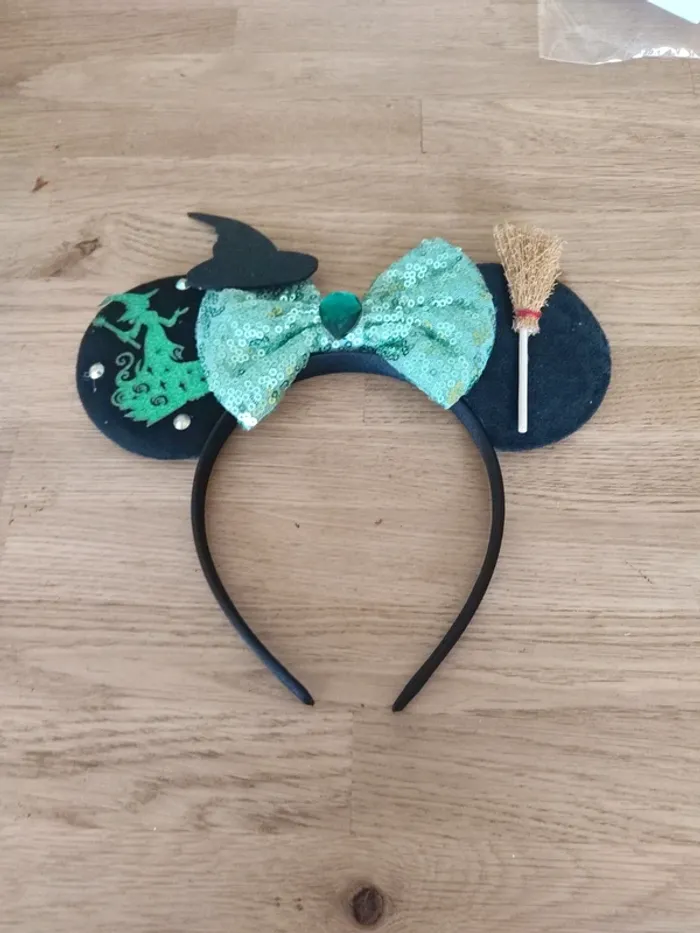 Serre tête ears Disneyland Paris wicked