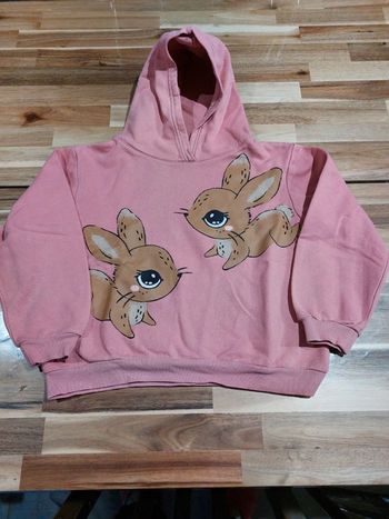 Sweat à capuche rose avec lapins