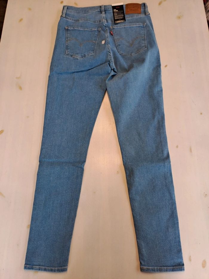 Jeans Levi's Mile high super skinny 31x30 neuf - photo numéro 3