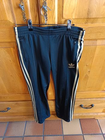 Jogging adidas