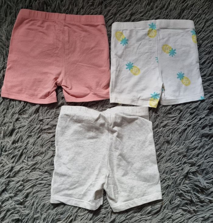 Lot 3 shorts Tex baby 23mois - photo numéro 2