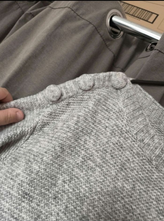 Lot pulls - photo numéro 3