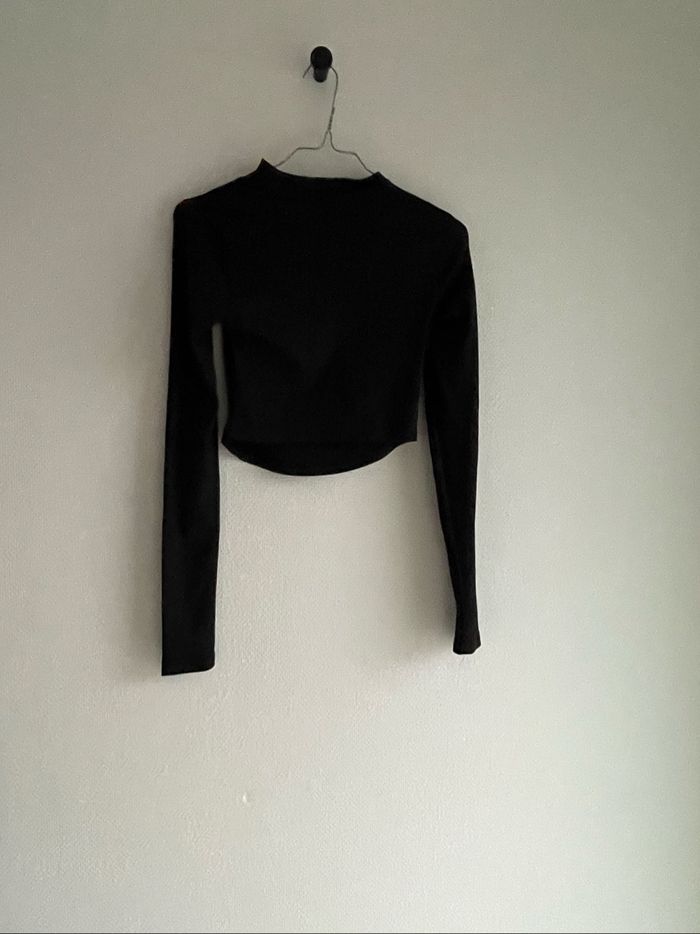 Tee short noir - photo numéro 6