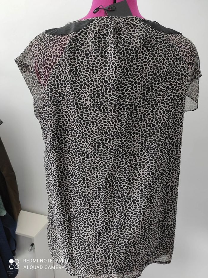 Blouse only t42 neuf - photo numéro 2