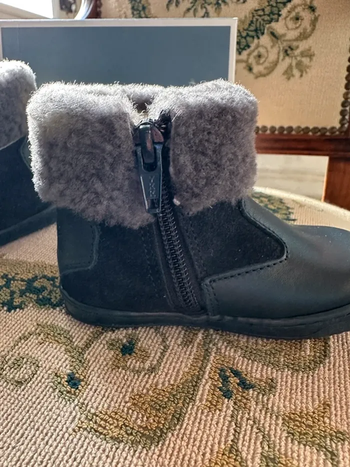 NEUF Chaussures hiver bébé Boots fourrées cuir Jacadi 19 bleu marine Lièvre garçon - photo numéro 7