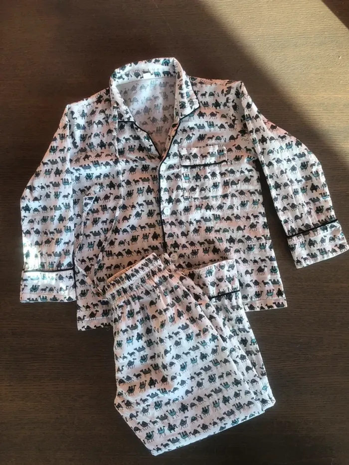 Pyjama 2 pièces 3/4ans - photo numéro 3