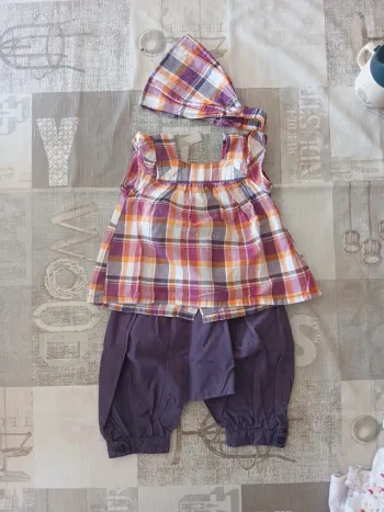 Ensemble 6 mois fille