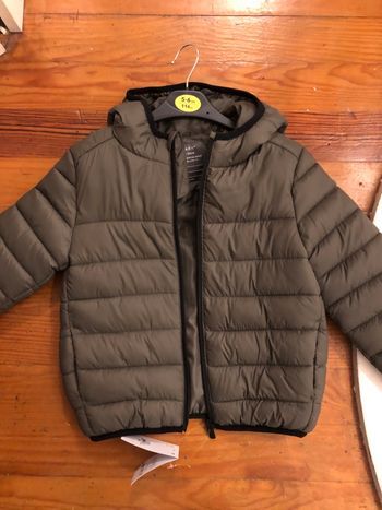 Lot et  Primark garçon 5-6 ans (116) neuf