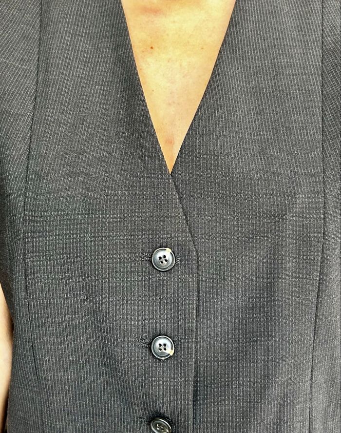 Tailleur sans manche - photo numéro 4