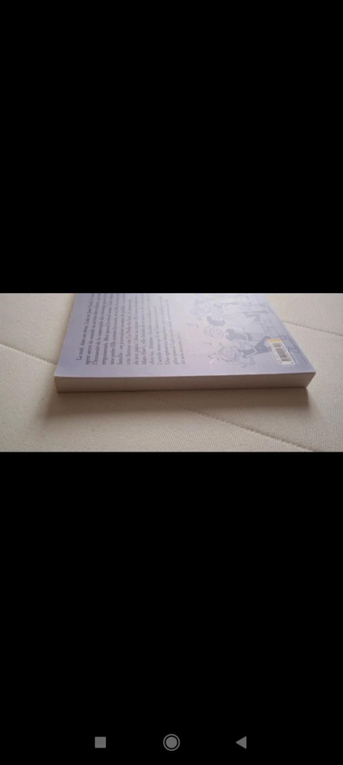 Livre " Lola " - photo numéro 4