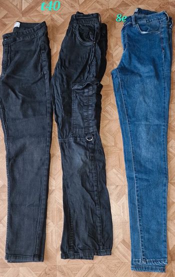 Lot 3pantalon taille L
