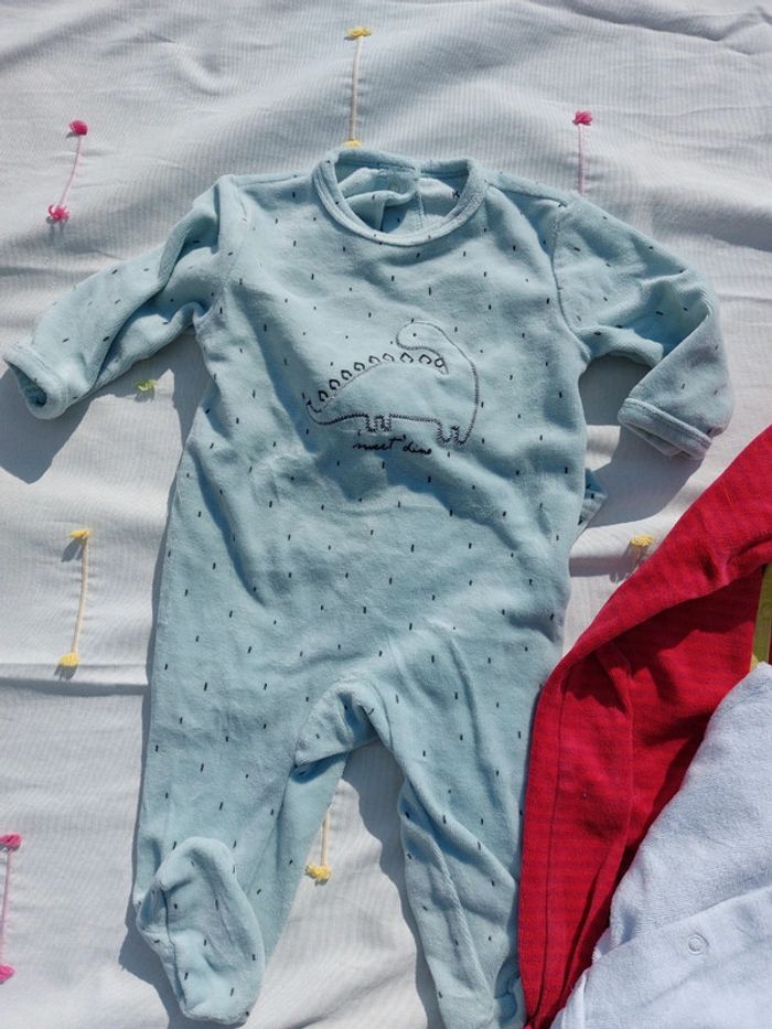 Pyjama garçon velours 6 mois - photo numéro 3