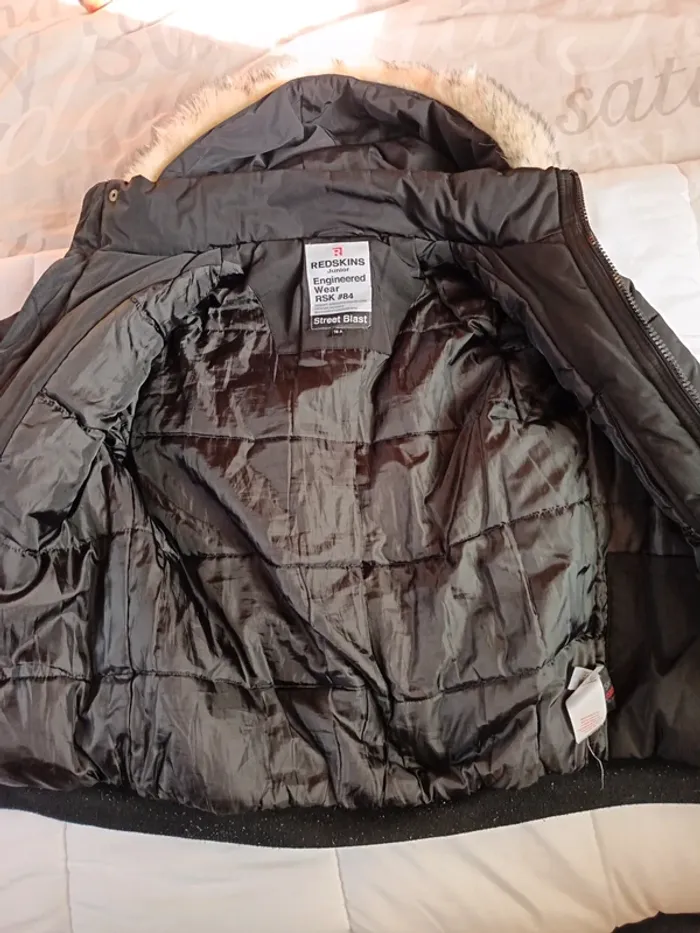 Blouson Redskins noir à capuche taille 16 ans - photo numéro 6