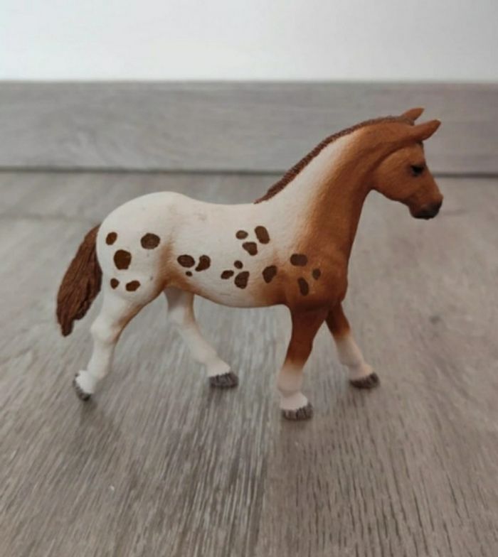 Lot chevaux Schleich et accessoires - photo numéro 3
