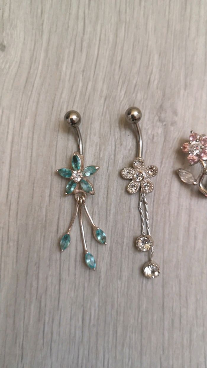 Piercing nombril - photo numéro 2