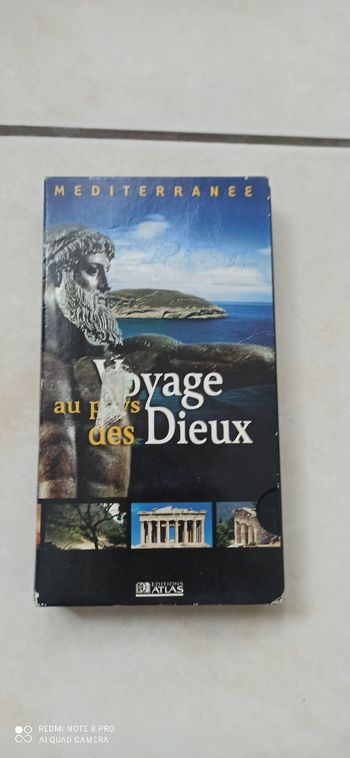 Cassette video voyage au pays Des dieux