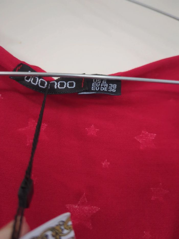 Robe rouge neuve jamais portée - photo numéro 3