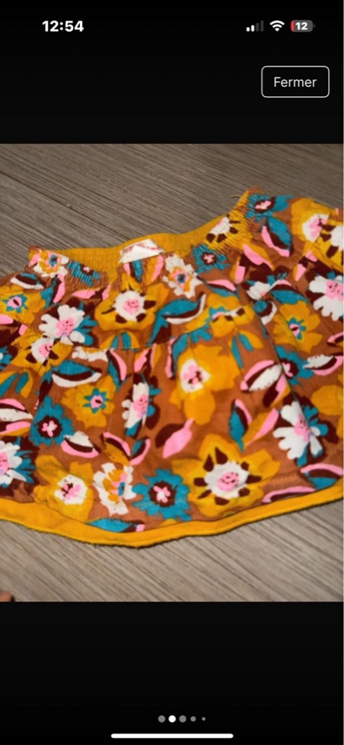 Jupe velours dpam 2 ans très bon état - photo numéro 2